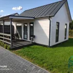 Noclegi Karwieńskie Błoto Pierwsze - Amelkowo domki nad morzem.