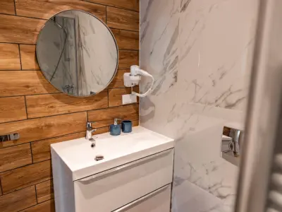 Apartamenty Szczawno-Zdrój - Noclegi Szczawno-Zdrój, Hotele - miniatura 19