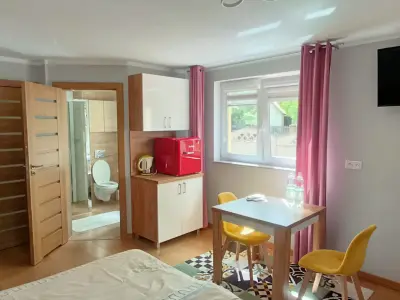 Noclegi U Moni Zielona Góra - Noclegi Zielona Góra, Pokoje gościnne - miniatura 4