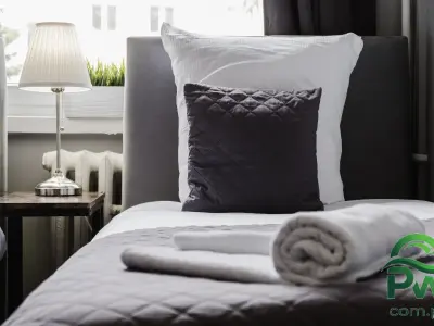 Hala Hostel - Blisko Dworca PKP Gdynia Główna - Noclegi Gdynia, Hostele - miniatura 7