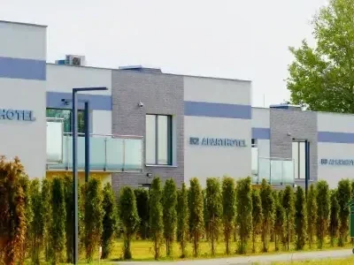Hotel I Apartamenty Gorzelanny W Dźwirzynie - Noclegi Dźwirzyno, Hotele - miniatura 7