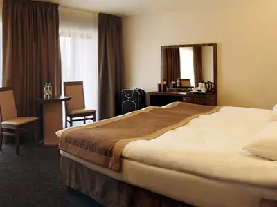 Hotelu Rusałka Nad jeziorem Białym - Noclegi Włodawa, Hotele - miniatura 1