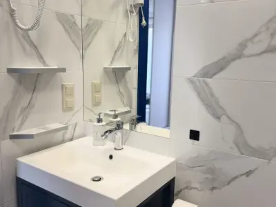 Dafne pokoje i apartamenty - Noclegi Niechorze, Pensjonaty - miniatura 6