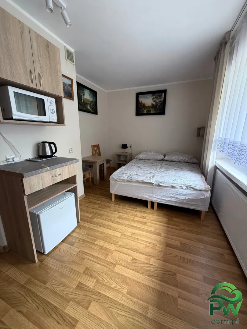 Pokoje Przy Skwerze w otoczeniu drzew - Noclegi Władysławowo, Pokoje gościnne - zdjęcie 16