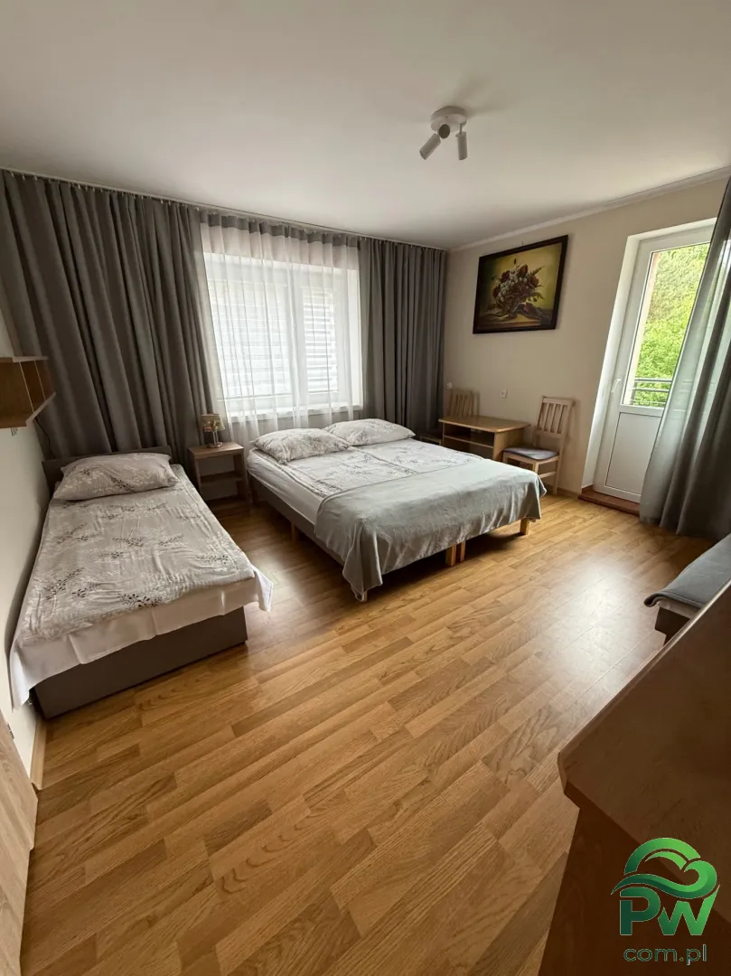 Pokoje Przy Skwerze w otoczeniu drzew - Noclegi Władysławowo, Pokoje gościnne - zdjęcie 20